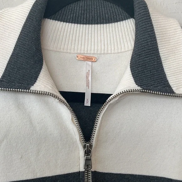 Free People Sweater - Picture 2 of 14